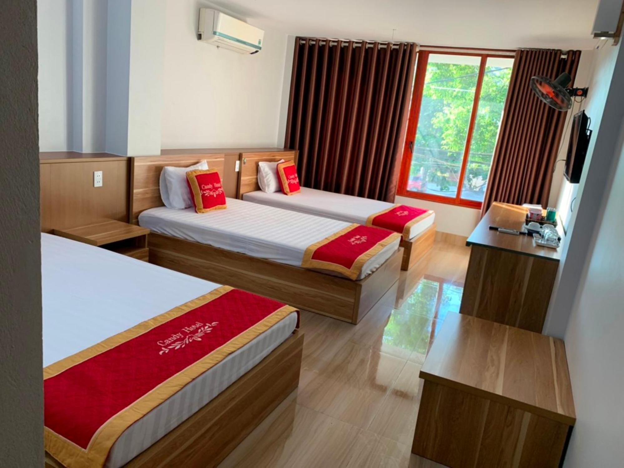 Candy Hotel Ha Long Bagian luar foto