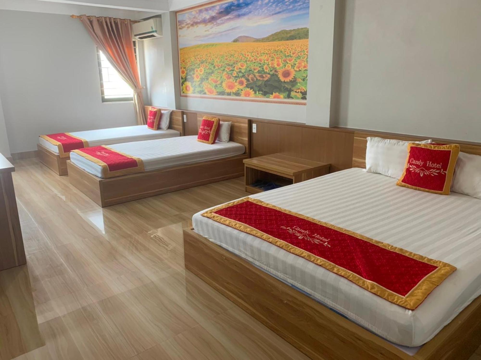 Candy Hotel Ha Long Bagian luar foto