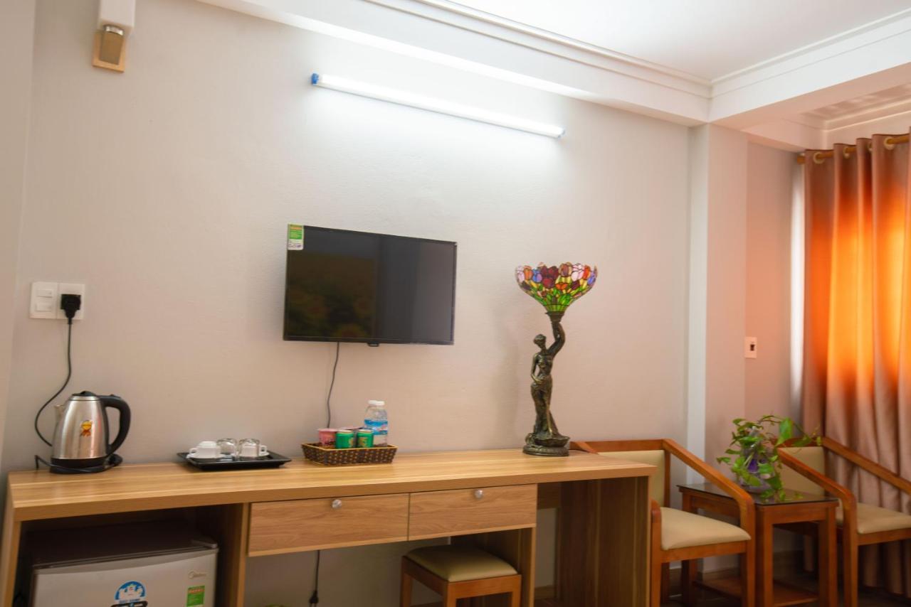 Candy Hotel Ha Long Bagian luar foto